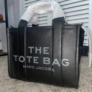 Marc Jacobs The Tote Bag